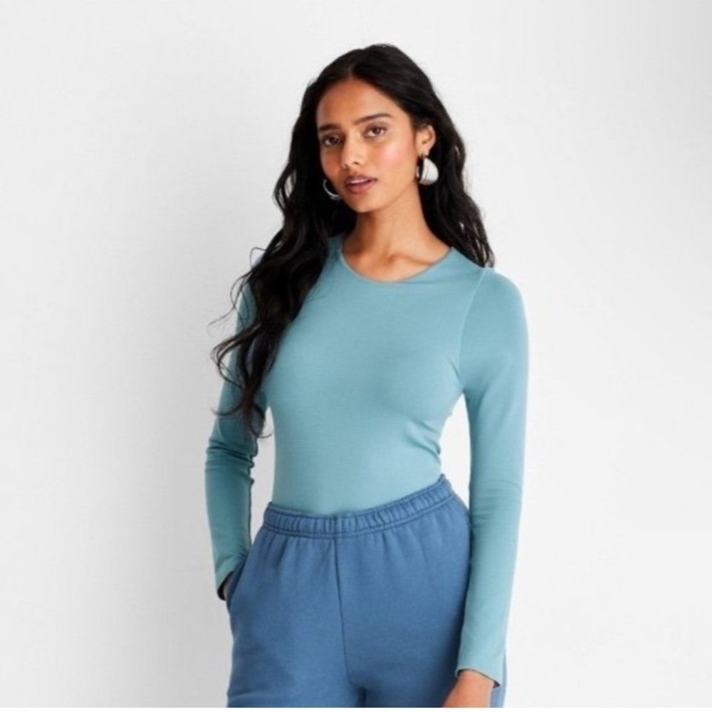 Target A New Day NWT Long Sleeve Crew‎ Neck Bodysuit Blue Seamless XS Viral Fall
